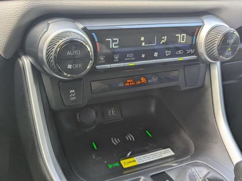 Used 2024 Toyota RAV4 XLE AWD/4WD image 24