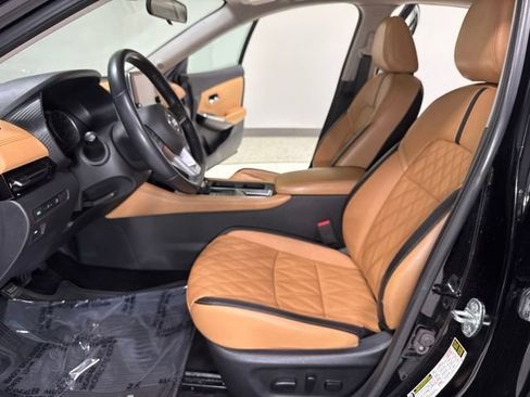 Used 2020 Nissan Sentra SV w/ SV Premium Package FWD image 14
