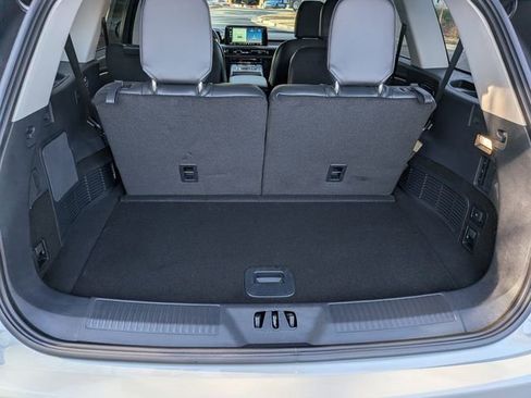 New 2026 Lincoln Aviator 2WD image 8