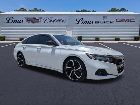 Used 2022 Honda Accord Sport image 2