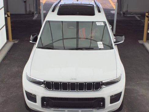 Used 2024 Jeep Grand Cherokee L Overland w/ Rear Seat Video Group I image 3