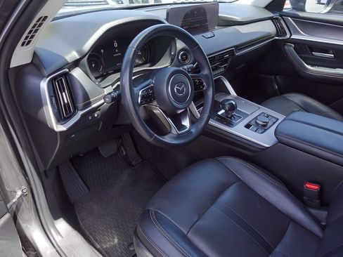 Used 2024 MAZDA CX-90 Plug-In Hybrid w/ Preferred AWD/4WD image 11