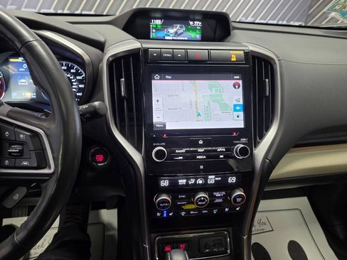 Used 2019 Subaru Ascent Touring w/ Popular Package #3 AWD/4WD image 27