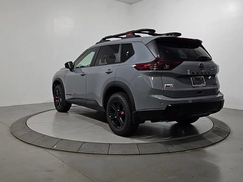 New 2026 Nissan Rogue SV AWD/4WD image 2