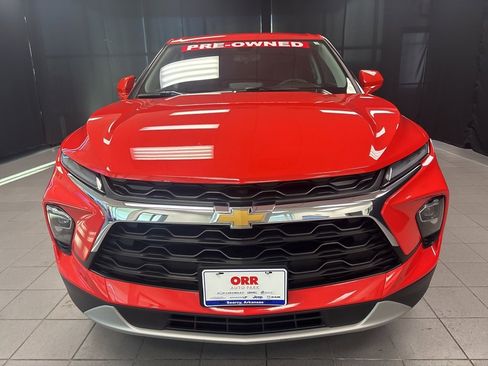 Used 2025 Chevrolet Blazer LT image 9