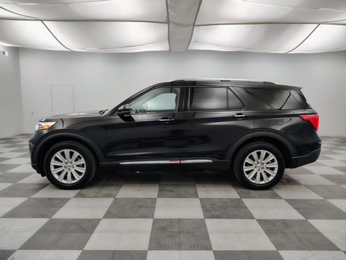 Used 2022 Ford Explorer Limited w/ Limited Technology Package AWD/4WD image 8