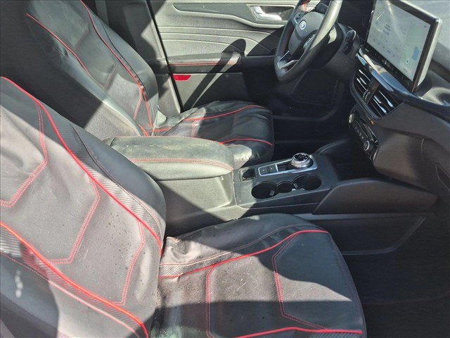 Used 2023 Ford Escape ST-Line Select w/ Tech Pack #2 AWD/4WD image 16