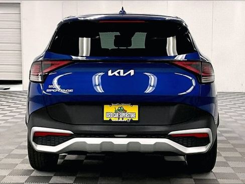 Used 2025 Kia Sportage EX FWD image 5