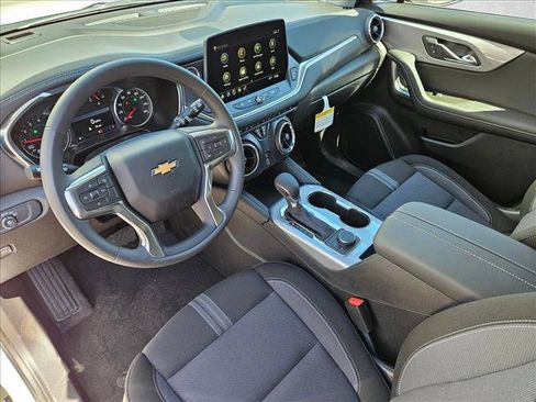 New 2026 Chevrolet Blazer LT w/ Midnight/Sport Edition FWD image 3