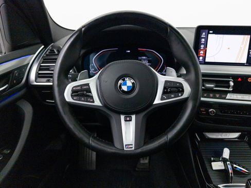 Used 2024 BMW X3 sDrive30i w/ Premium Package image 4