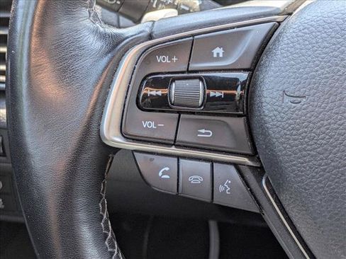 Used 2022 Honda Accord Sport image 11