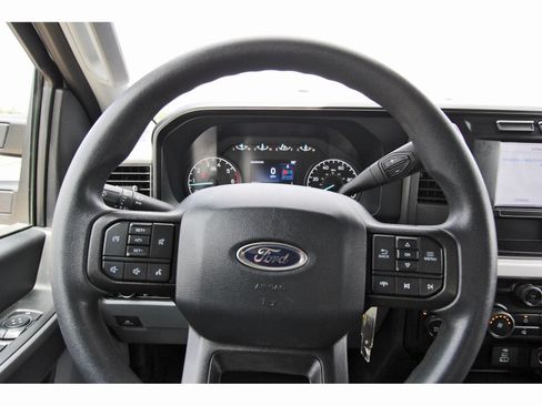 Used 2024 Ford F250 XLT AWD/4WD image 16
