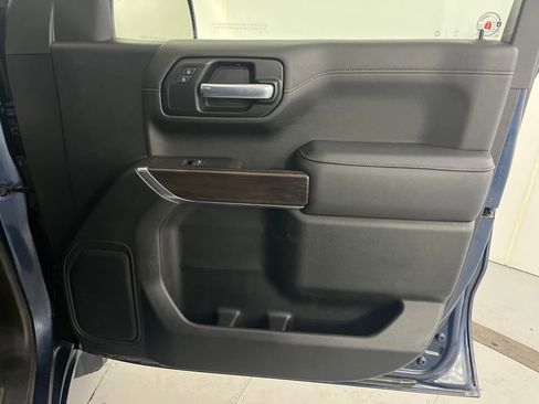 Used 2021 GMC Sierra 1500 SLT w/ SLT Convenience Package image 28