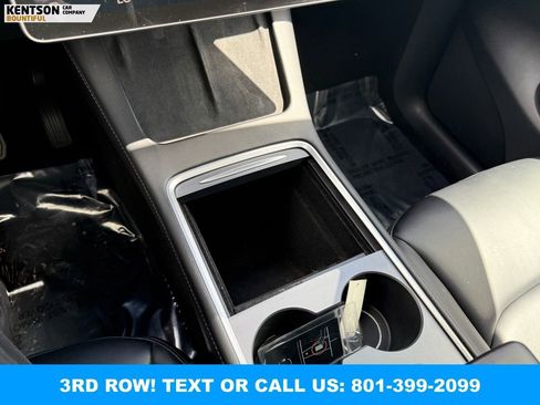 Used 2024 Tesla Model Y Long Range AWD/4WD image 21