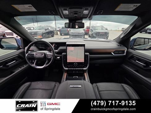 Used 2025 GMC Yukon Denali AWD/4WD image 28