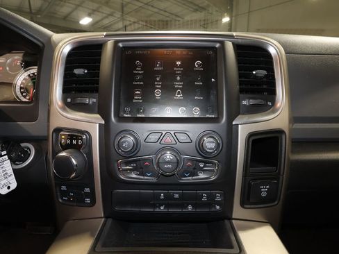 Used 2017 RAM 1500 Big Horn AWD/4WD image 10