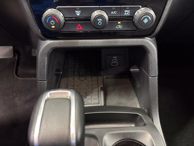Used 2024 Ford Ranger XLT w/ Trailer Tow Package AWD/4WD image 9