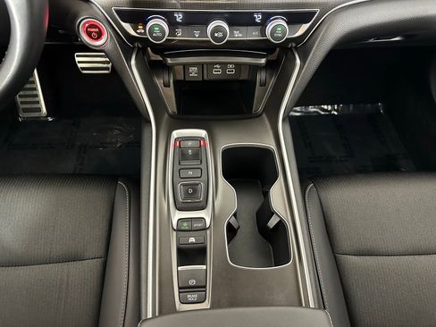 Used 2022 Honda Accord Sport image 14