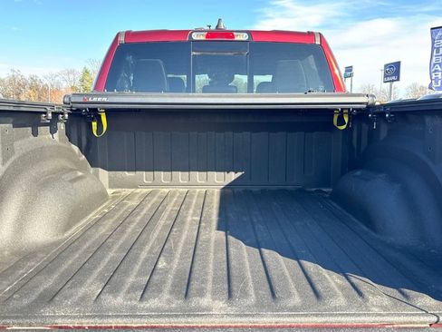 Used 2021 RAM 1500 Laramie w/ Sport Appearance Package image 12