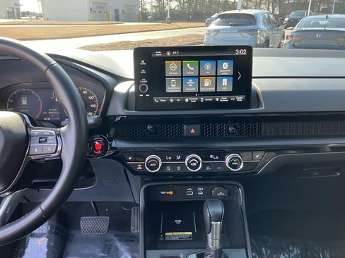 Used 2025 Honda CR-V EX-L image 25