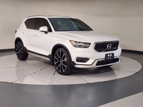 Used 2021 Volvo XC40 T5 Inscription w/ Advanced Package AWD/4WD image 7