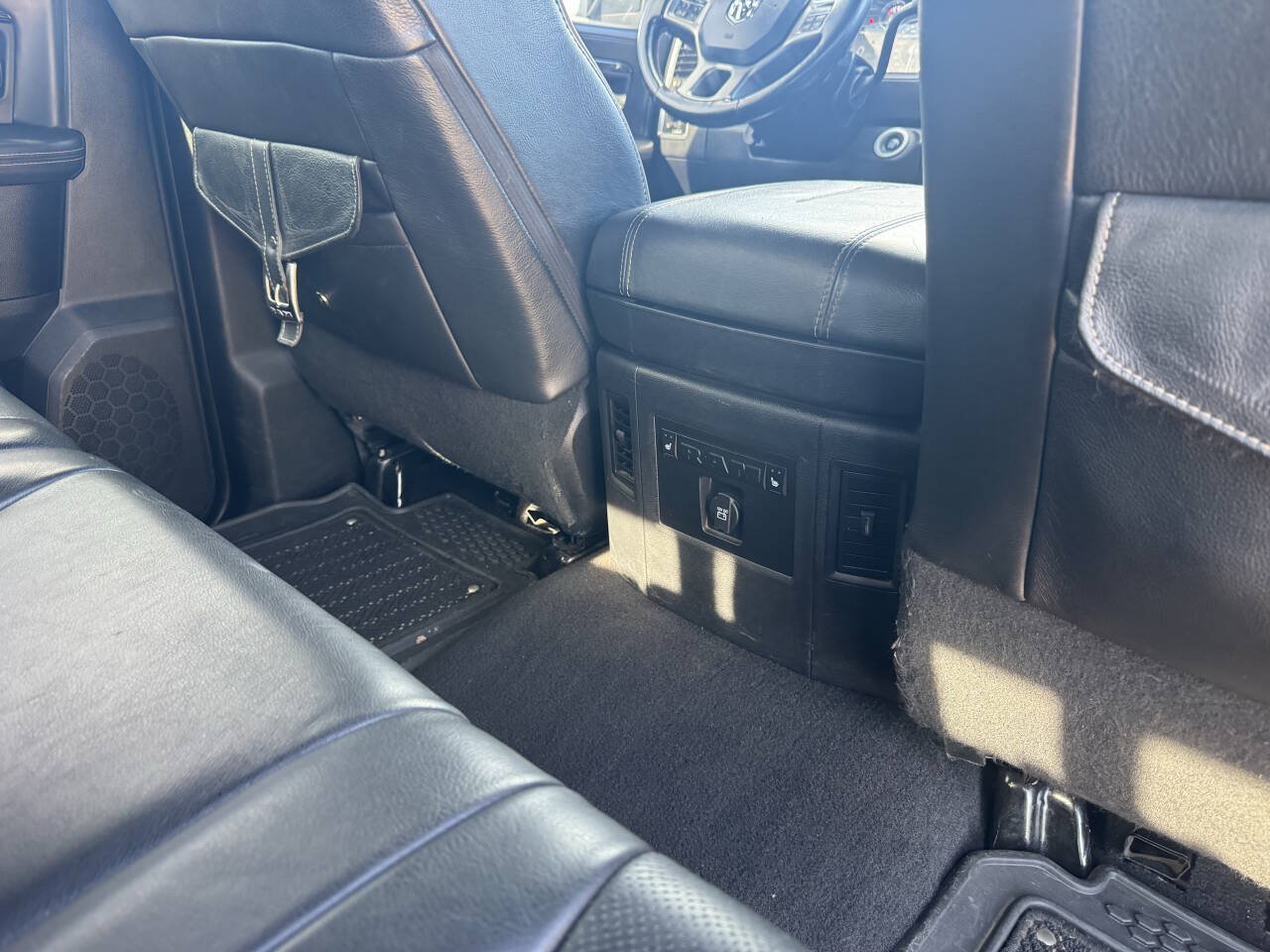 Used 2017 RAM 3500 Laramie Longhorn AWD/4WD image 13