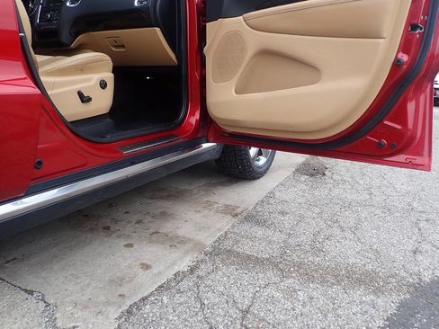 Used 2011 Dodge Durango Citadel image 32