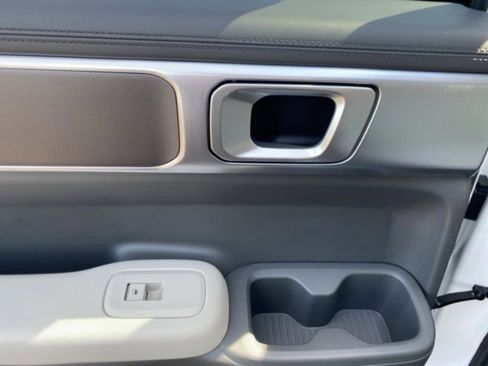 New 2026 Hyundai Santa Fe SE FWD image 30