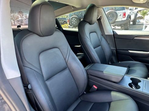 Used 2023 Tesla Model 3 Standard Range RWD image 17