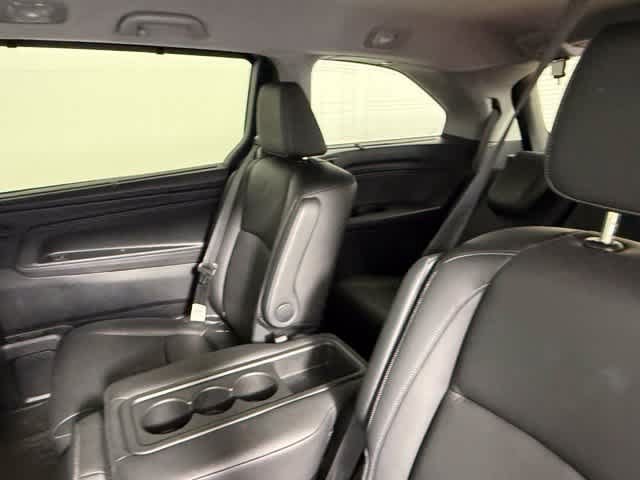 Used 2024 Honda Odyssey Touring image 37
