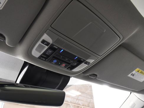 Used 2018 Acura MDX SH-AWD w/ Technology Package image 32