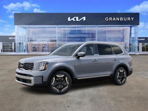 New 2025 Kia Telluride S image 4