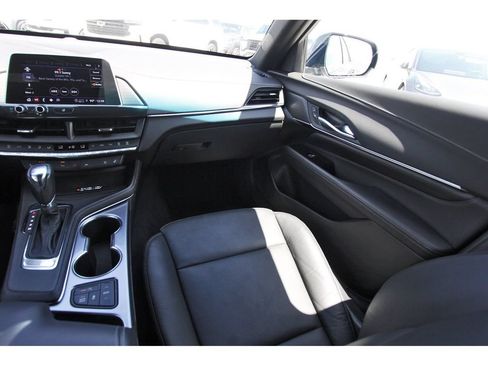 Certified 2026 Cadillac CT4 Premium Luxury RWD image 10