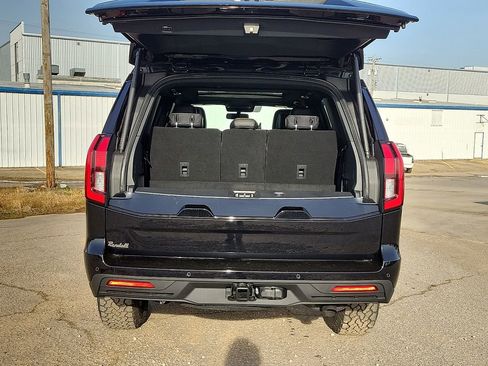 New 2026 Ford Expedition Tremor image 8