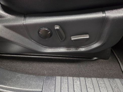 Used 2022 Ford F350 Lariat w/ Lariat Ultimate Package image 76