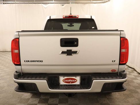 Used 2015 Chevrolet Colorado LT AWD/4WD image 5