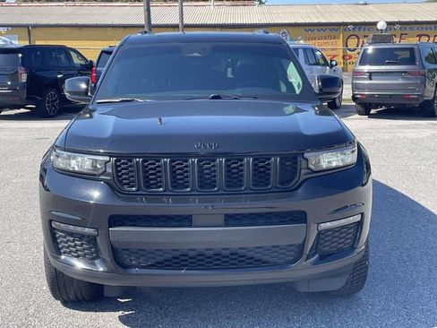 Used 2022 Jeep Grand Cherokee L Limited w/ Black Appearance Package RWD image 10