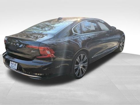 Certified 2023 Volvo S90 B6 Plus image 7