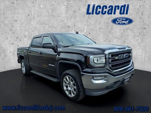 Used 2017 GMC Sierra 1500 SLE w/ SLE Value Package AWD/4WD image 1