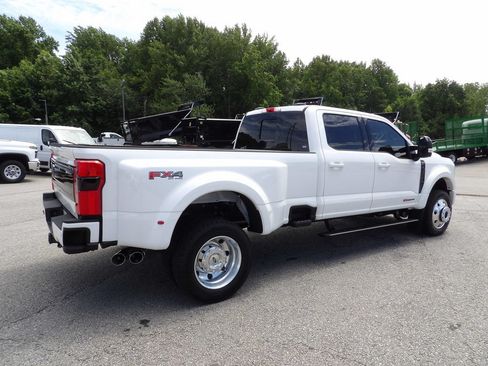 Used 2026 Ford F450 Platinum AWD/4WD image 8