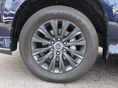 Used 2023 Lexus GX 460 Premium image 10