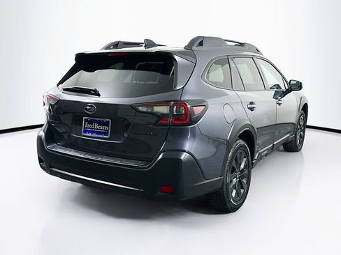 Used 2023 Subaru Outback Onyx Edition image 7