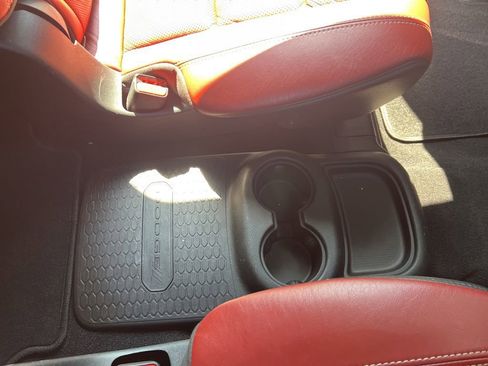 Used 2021 Dodge Durango SRT Hellcat w/ Technology Group AWD/4WD image 35