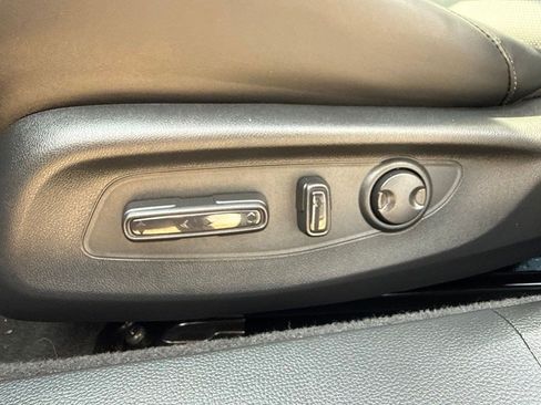 Certified 2024 Honda Accord Touring image 9