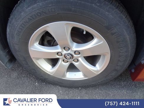 Used 2020 Toyota Sienna LE FWD image 11