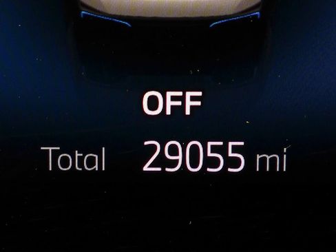 Certified 2023 BMW i4 eDrive35 RWD image 32