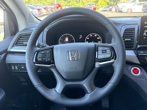 New 2026 Honda Odyssey EX-L image 11