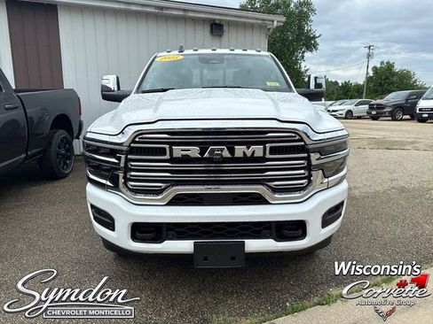 New 2025 RAM 2500 Laramie AWD/4WD image 2