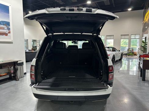 Used 2019 Land Rover Range Rover Supercharged AWD/4WD image 36