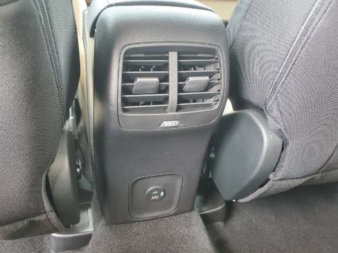 Used 2022 Ford Escape SE w/ Convenience Package image 27